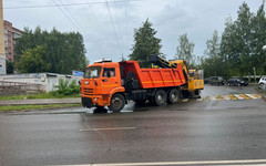 В Кирове дорожные службы переведены на «школьный режим»