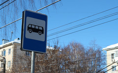Прокуратура заставила обустроить безопасную остановку в деревне Пузыренки