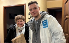 «Спасибо, мама!»: радио Дача Киров и Красота Профи подарили радость 10 мамам