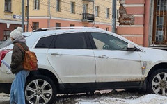 Известны подробности аварии с Cadillac в Кирове