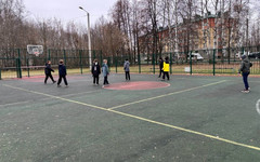 В Коминтерновском смогут играть в футбол и баскетбол