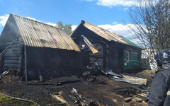 В Нолинском районе загорелся жилой дом