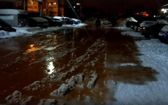 В Кирове из-за аварии на водопроводе без воды остались жилой дом, церковь и типография