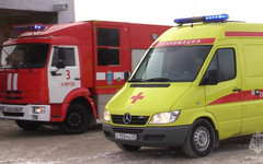 В Омутнинске за день тушили баню и двухквартирный дом