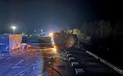 В Советском районе водитель «Форда» погиб при наезде на ограждения моста