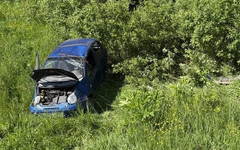 В Котельничском районе 68-летний водитель съехал в кювет и опрокинулся