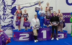 Кировские акробаты завоевали 11 медалей на всероссийском фестивале
