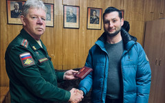 Участника СВО из Кирова наградили медалью Георгия Жукова