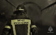 В Опарино загорелся расселенный дом