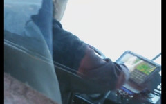 В Кирове накажут женщину-водителя, которая играла на планшете за рулем троллейбуса