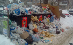 Итоги дня 12 февраля: реакции кировчан на первые платёжки за мусор и застрявшие в снегу машины скорой помощи и мусоровозы