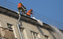 Кировские чиновники взялись за неочищенные крыши