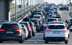По Крымскому мосту пустили реверсивное движение