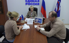 В Кирове проверят освещение на дороге, по которой дети ходят в темноте