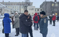 В Кировском театре кукол провели тренировку по эвакуации при пожаре