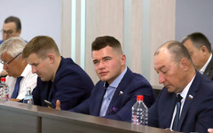 Юрист посоветовал Павлу Валенчуку не обижаться на дураков