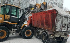 С начала зимы с улиц Кирова вывезли почти 600 тысяч кубометров снега