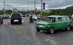 В Кирове на Воровского столкнулись ВАЗ и Mitsubishi