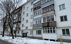 На Чапаева на женщину упала куча снега с крыши