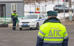 В Котельничском районе осудили бывшего сотрудника ДПС за превышение должностных полномочий