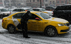 В России подорожали услуги такси на 13 %