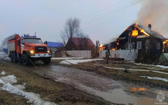 За сутки в Кировской области сгорели два садовых дома из-за печей