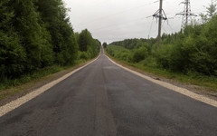 В Омутнинском районе отремонтировали два участка трассы