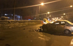 Сегодня ночью в Кирове произошла серьёзная авария (ФОТО)