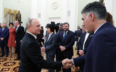 Тигран Кеосаян получил звание заслуженного артиста России