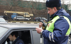 «Скрытые патрули» ГИБДД следят за порядком на дорогах Кирова и области все выходные