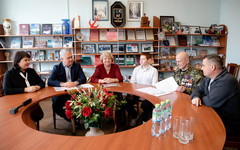 Депутат Госдумы поможет установить памятник Григорию Булатову в Слободском