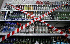В кировских минимаркетах незаконно круглосуточно торговали алкоголем. ВИДЕО