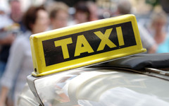 «Даже сейчас на такси дешевле»: кировский водитель - о повышении платы за проезд