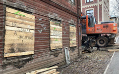 В Кирове начали сносить дом А. Танаевского на улице Свободы