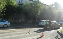 В Кирове на пешеходном переходе иномарка сбила 8-летнего мальчика