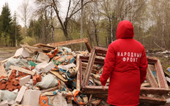 Общественники: территорию бывшего КВАТУ завалили мусором