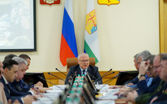 Александр Соколов поручил контролировать капремонт школы в Стулово