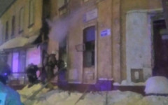 В Кирове на улице Ленина горел двухэтажный жилой дом