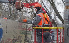 На перекрёстке улиц Московской и Солнечной отключили светофор