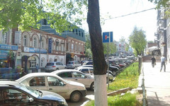Платный паркинг в Кирове: благо или зло?