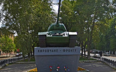 На Октябрьском проспекте отремонтируют памятник «Кировчане - фронту»