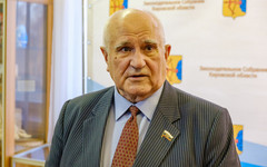 Владимир Бакин оказался на 70-м месте в рейтинге глав Заксобраний