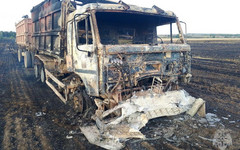 В Малмыжском районе в поле сгорел «Камаз»