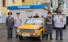 Губернатор передал кировским полицейским новую мототехнику