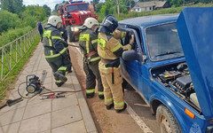 В Кировской области Пенсионеров зажало в «Ниве» после ДТП