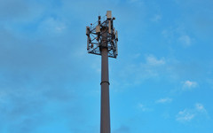 Операторов связи обяжут отключать услуги по требованию ФСБ