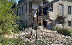 В Котельниче обвалился угол заброшенного общежития