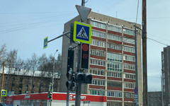 В Кирове продолжают бороться с незаконными вывесками на фасадах