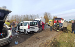 На Победиловском тракте жёстко столкнулись три автомобиля