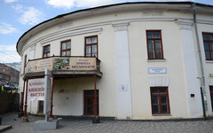 В Кирове историческое здание на ул. Ленина,82 продадут за 1 рубль